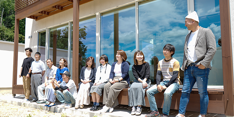 RAKUEN メンバー